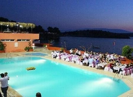 Hotel Leon Фоча Экстерьер фото